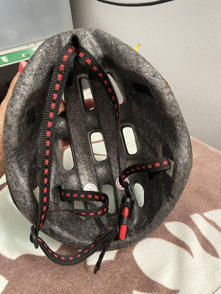 Capacete de adulto