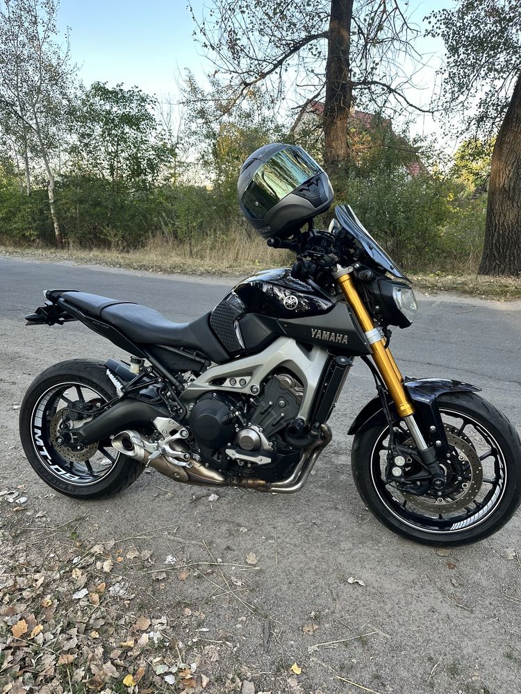 Мотоцикл yamaha mt09