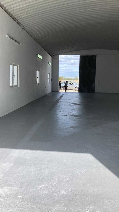 Arrenda-se Armazém com 200m2, Benavente,  com contracto