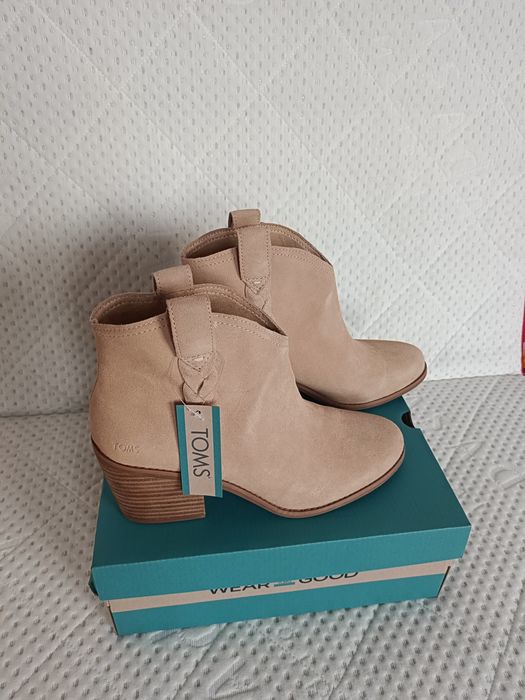 Skórzane buty Toms rozmiar 40