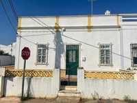 Moradia Geminada T2+1 com anexo em Vale de Éguas, Algarve