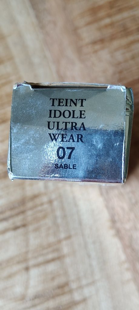 Podkład Lancome Teint Idole Ultra Wear, 07 Sable