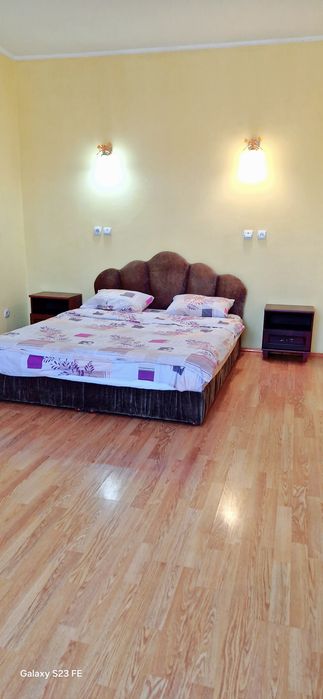 Вільна  з 12.11.Героїв Майдану , ТЦ Майдан.і