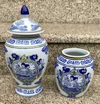 Conjunto de jarras azuis antigas e exclusivas
