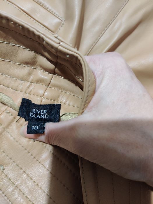 Трендові  шкіряні брюки на високій посадці