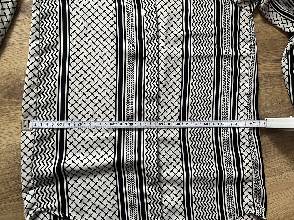 Koszula Amisu w ciekawe wzory r. XS