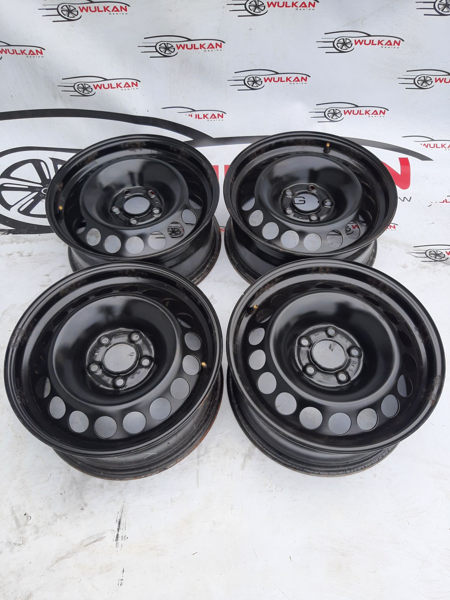 Felgi 16 Audi A4 B8 5x112 et39