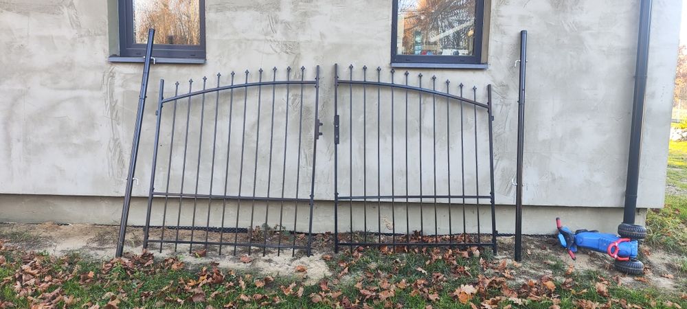 Brama stalowa malowana czarna 3m dwuskrzydłowa słupki Nowa Dostawa!!!