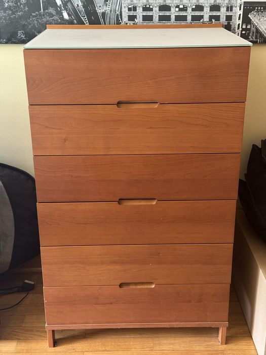Moveis de quarto e cama em madeira de cereija