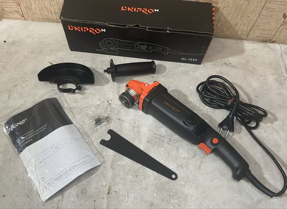 Болгарка → Dnipro-M GL-125S з регулятором ОБЕРТІВ + ГАРАНТІЯ до 2028 р
