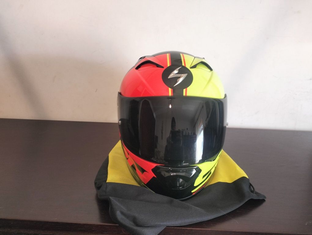 Capacete mota Scorpion exo 1200