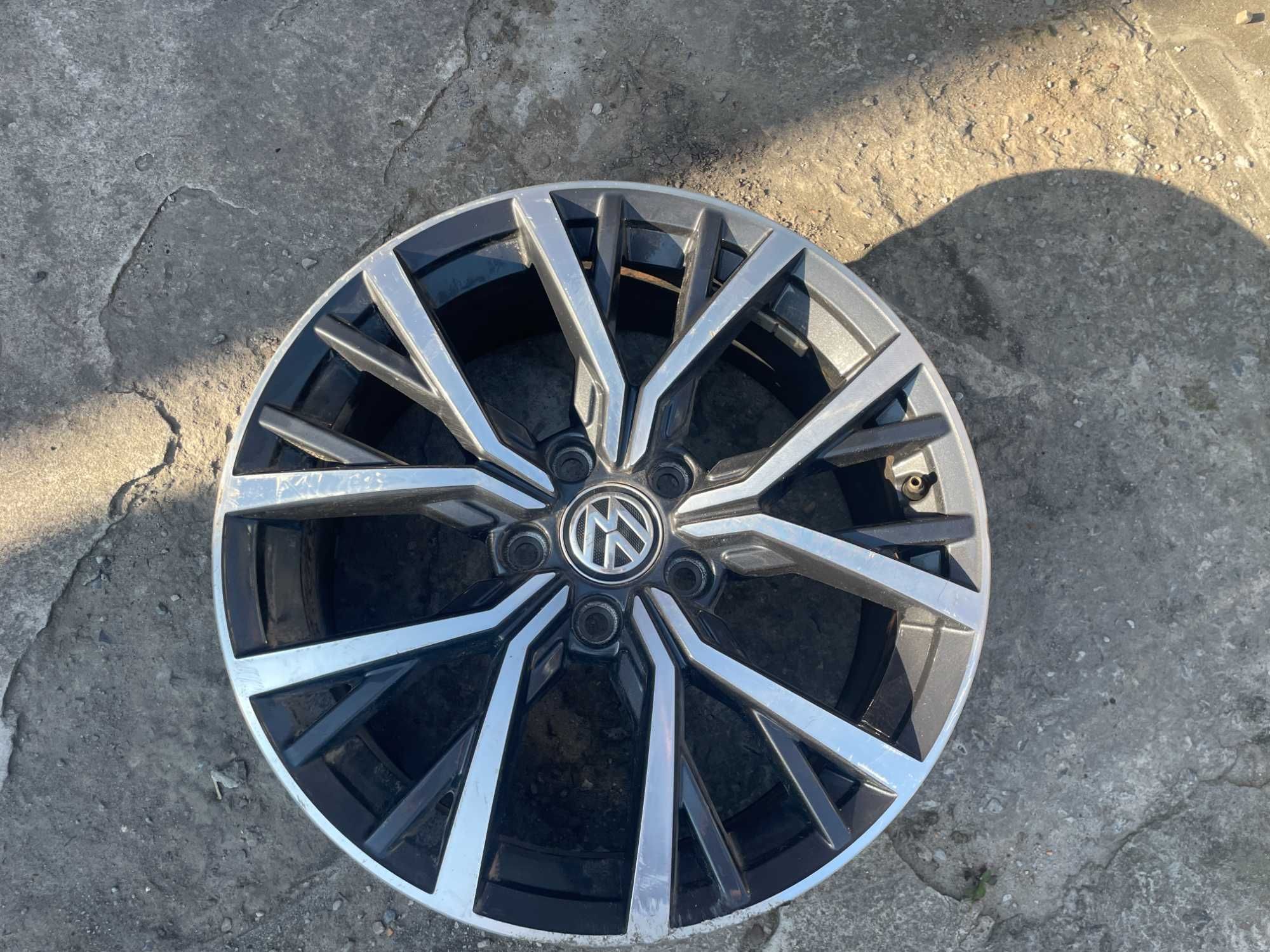 Диск титановий R17 VW Tiguan 5NA601025AA, ET40