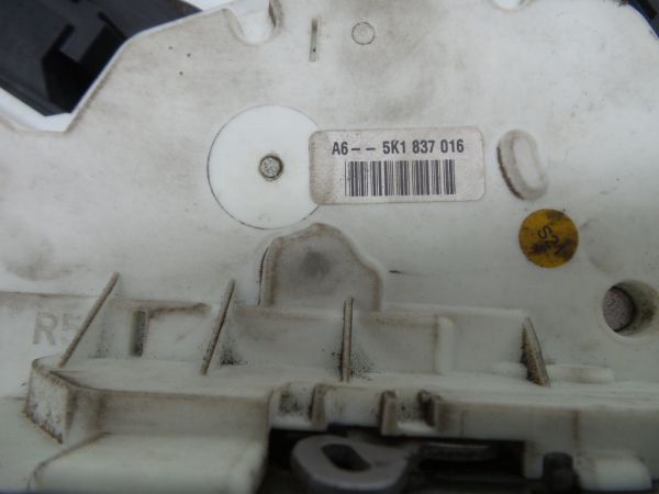 Fechadura / fecho porta frente direito VOLKSWAGEN Golf VI (5K1)