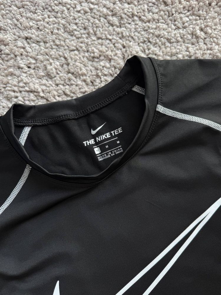 Футболка для спорта Nike Pro (компрессионная футболка, термо)