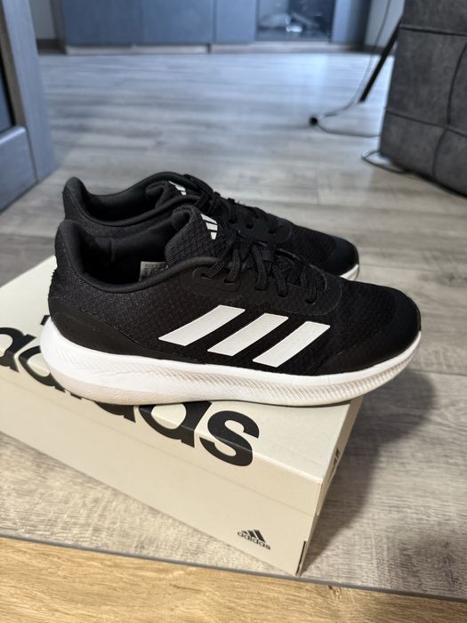 Кросівки adidas оригінал