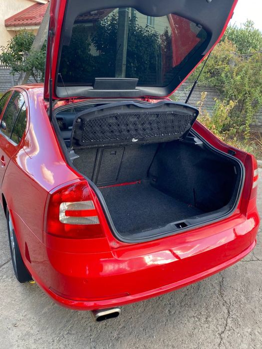 Продам Оригінальну Skoda Octavia Rs