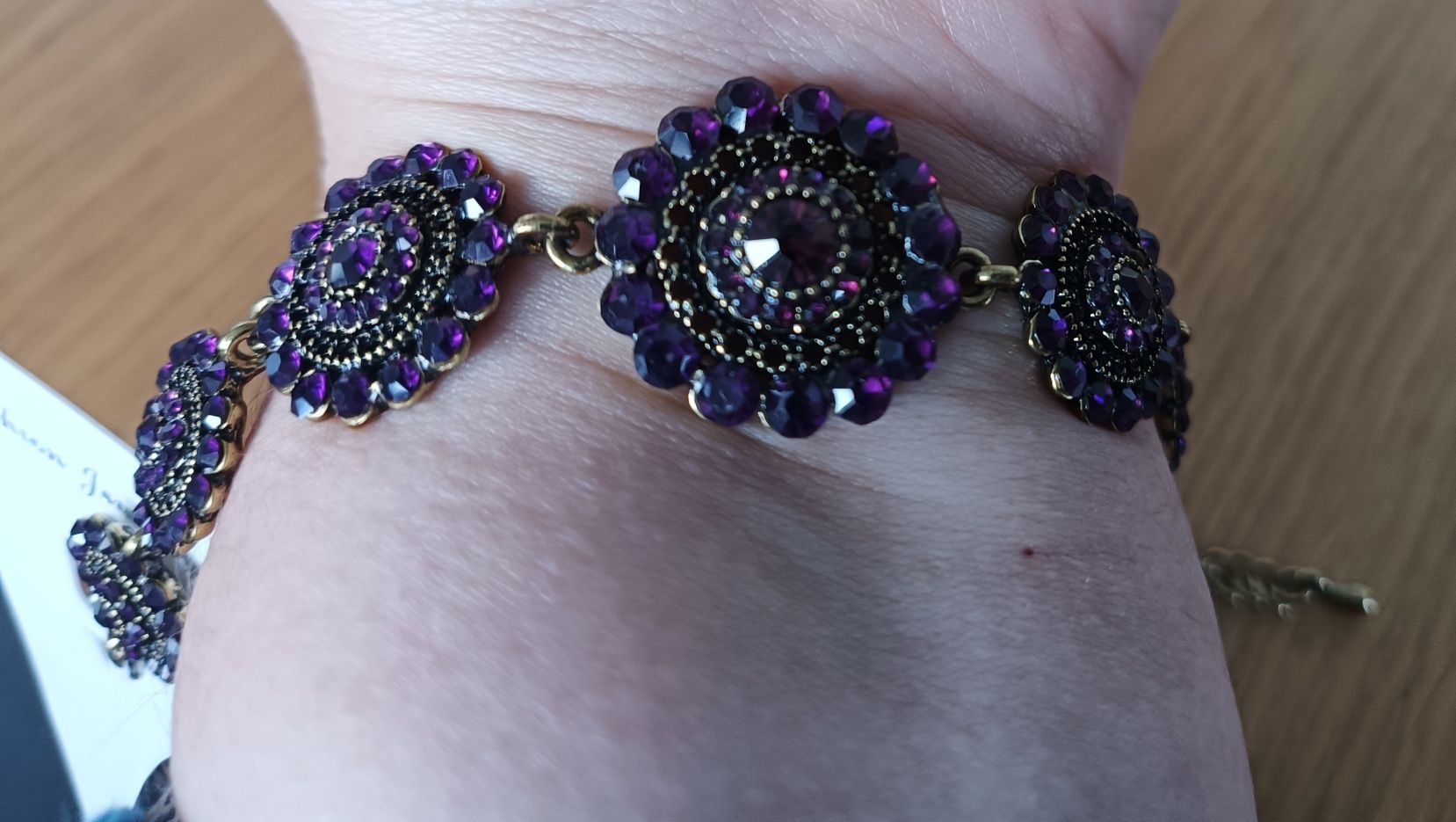 Pulseira cor beringela