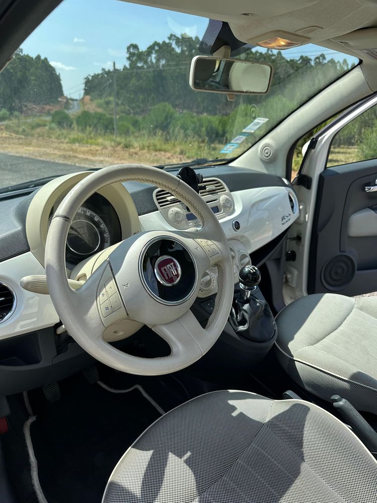 Fiat 500 com 151 000 kms de 2009 em otimo estado