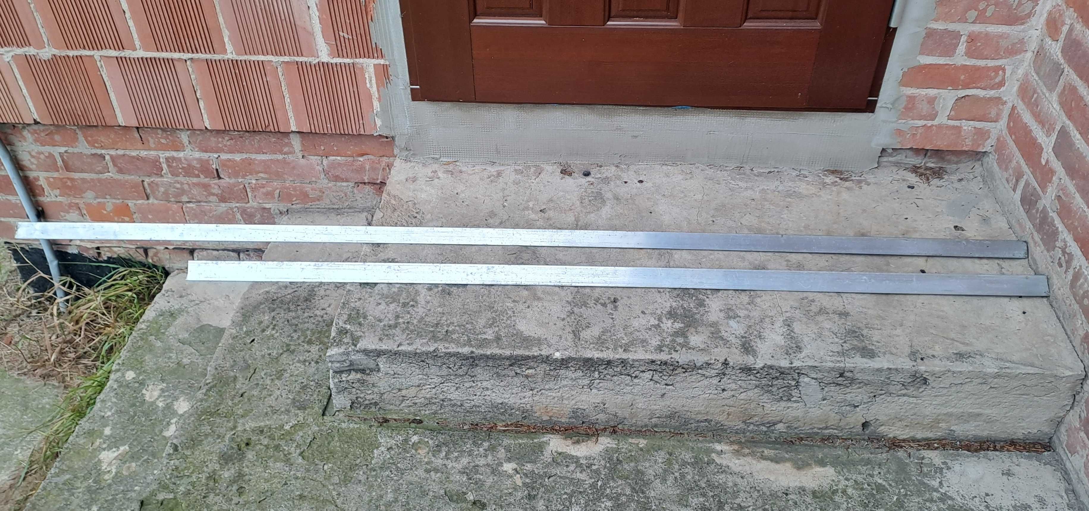 Kątownik aluminiowy 35x35x4mm + 40x30x4mm