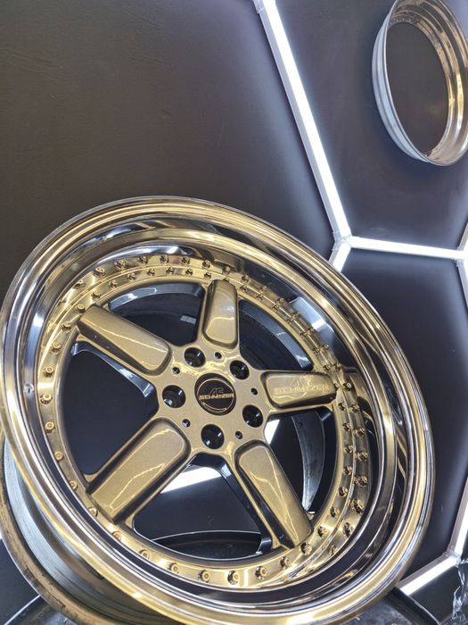 Renowacja felg skręcanych 3tlg polerowanie rantów lakierowanie custom