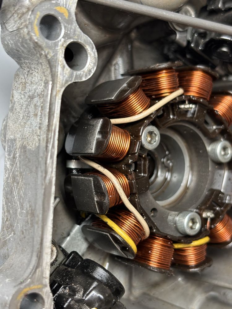 Stator Stojan Alternator Iskrownik HONDA CRF250 R 10-13