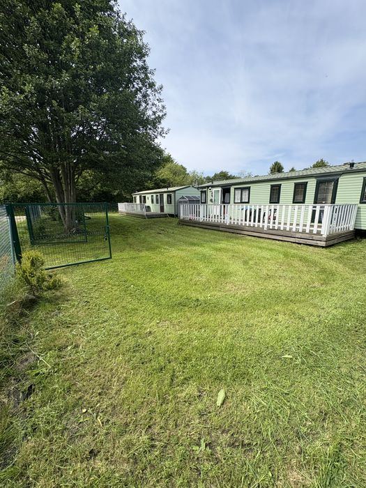 Koszenie działek - Usługi na działkach