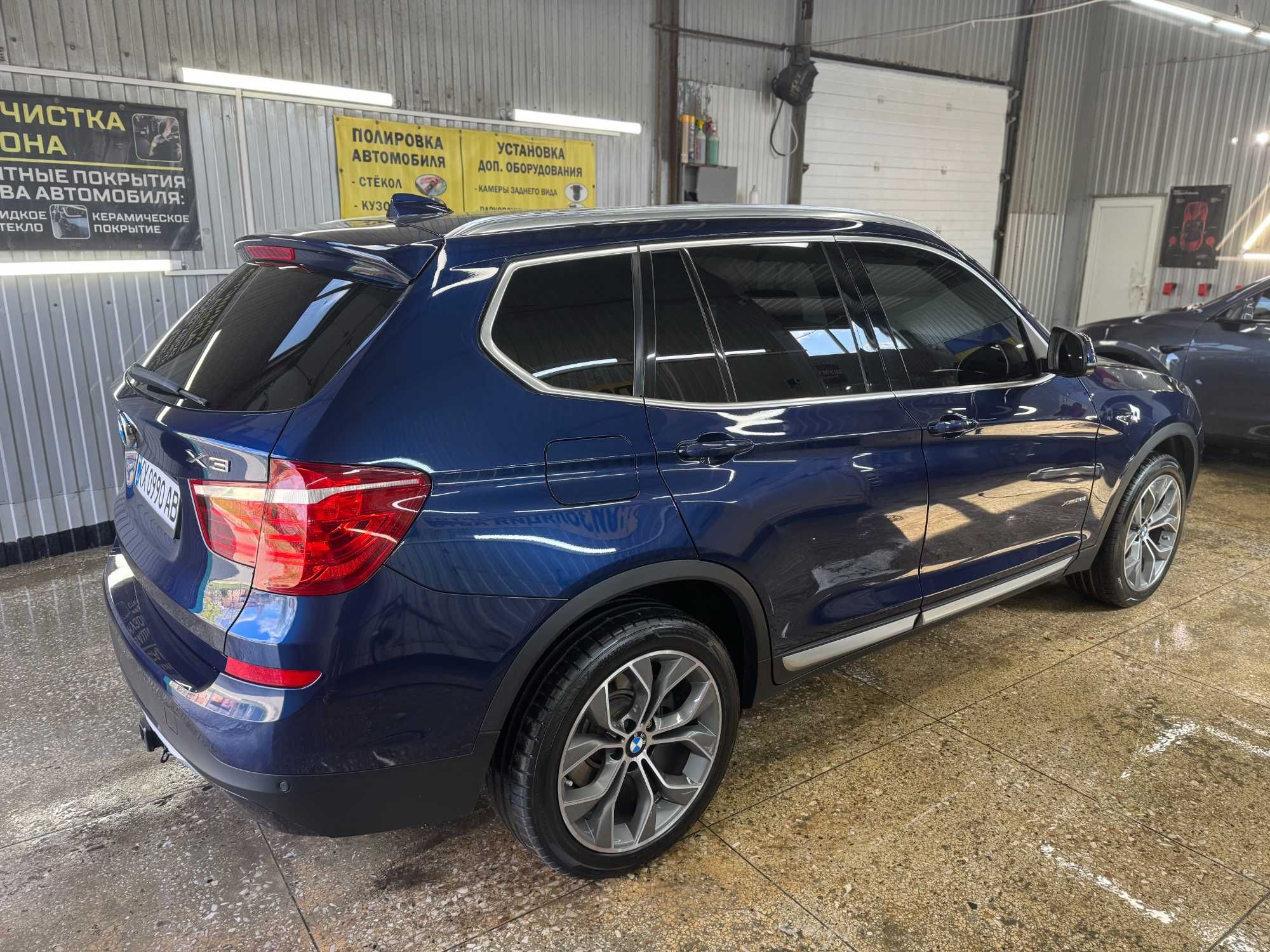 BMW X3 в комплектації X-line