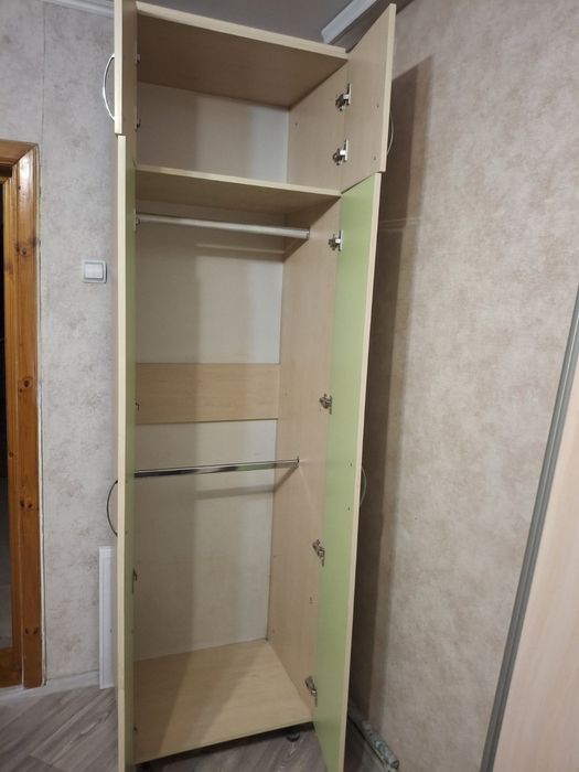 Продам шафу у використанні була мало
