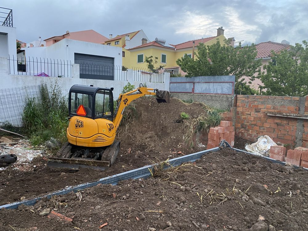 Servico Terraplanagem, limpezas terrenos, lavouras, remoção de entulho