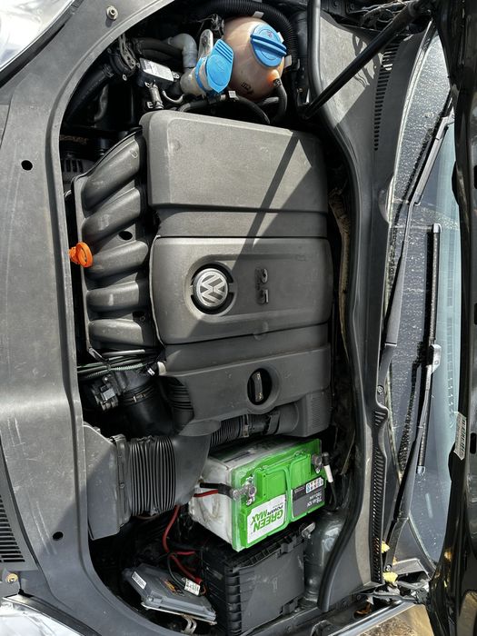 Volkswagen jetta 2010 рік 2,5 бензин/газ