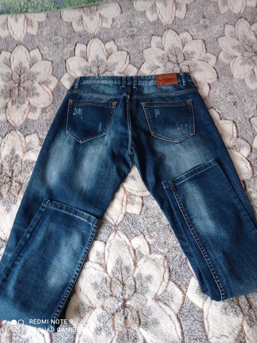 Продам чоловічі джинси