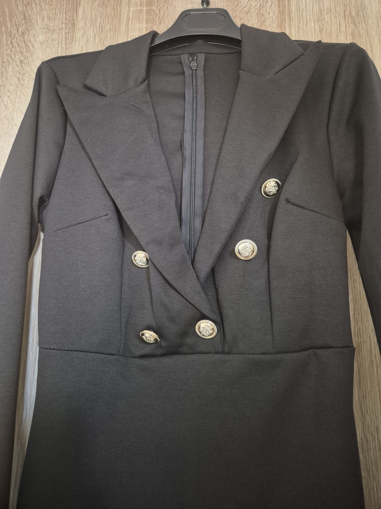 Sukienka damska elegancka