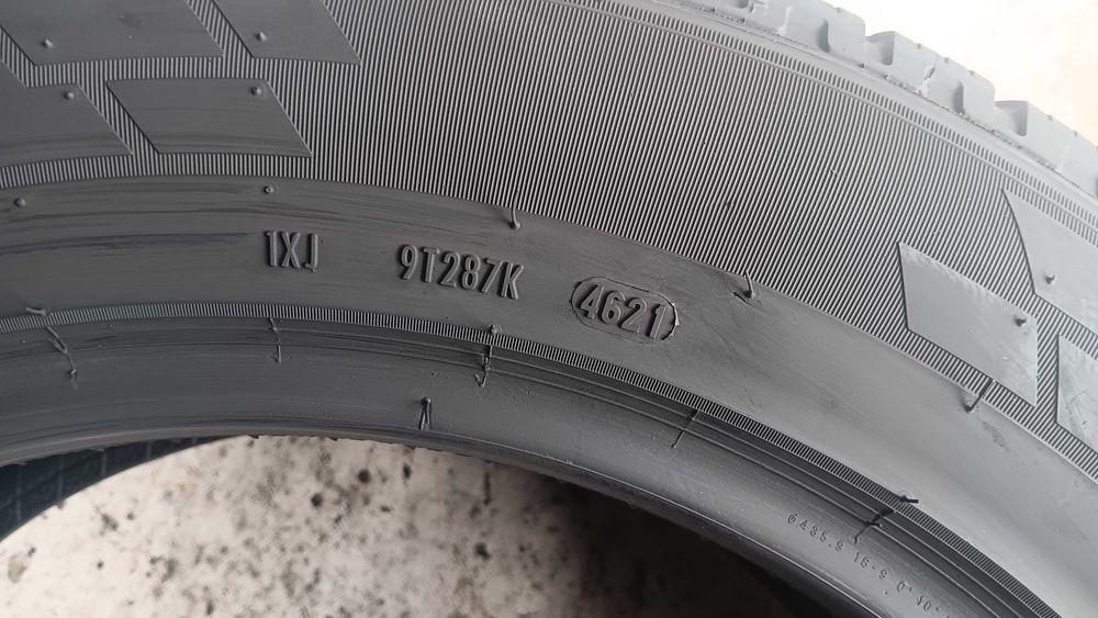 215/60/17 C Pirelli winter carrier