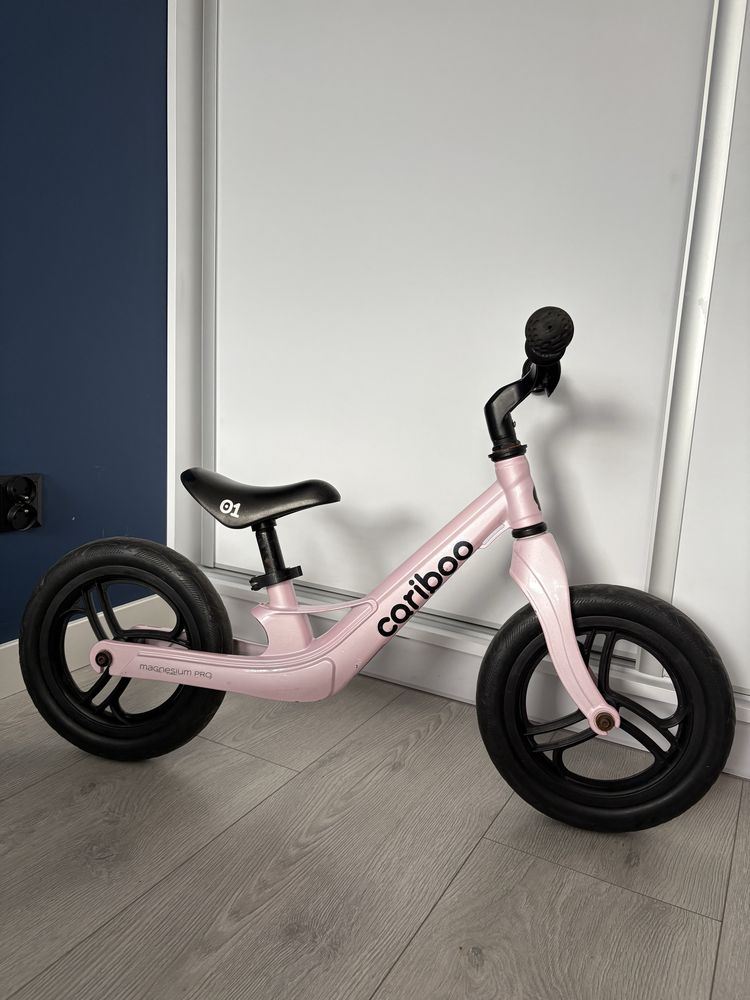 Rowerek biegowy cariboo rozowy