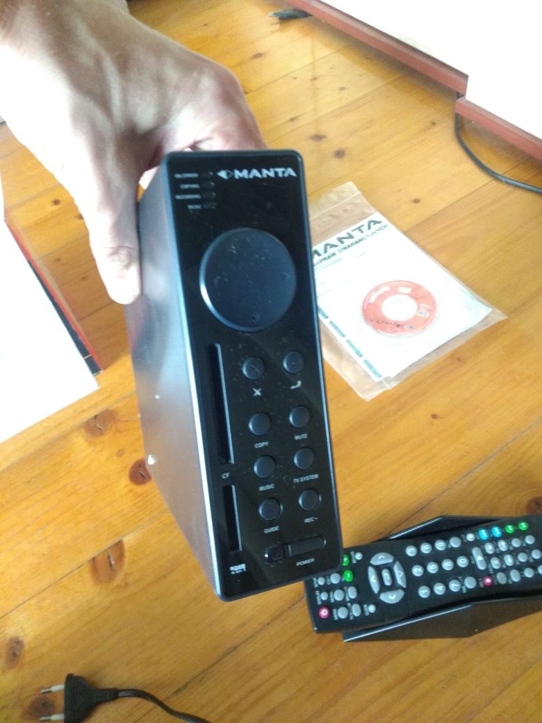 Odtwarzacz multimedialny manta Hdd2000 przegrywanie kaset VHS dysk