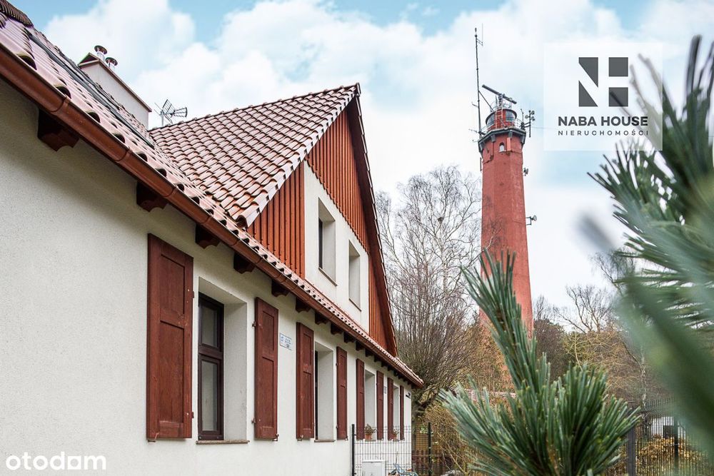 Dom w lesie blisko plaży