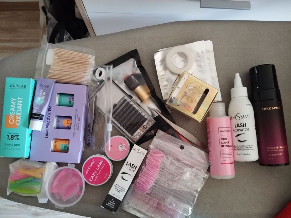 Матеріали для бровіста, лашмейкера, ламімейкера