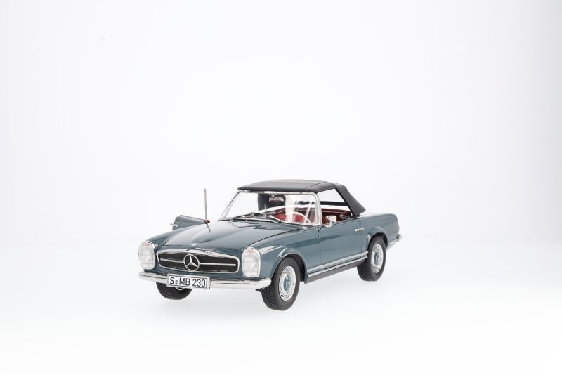 Miniatura 1 18 Mercedes SL 230 Pagode W113