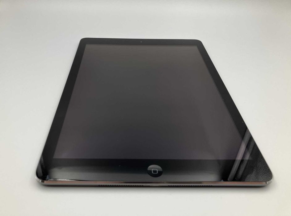 Планшет Apple iPad 9 (2023) — 10.2″ / 64 GB / MK473FD/A