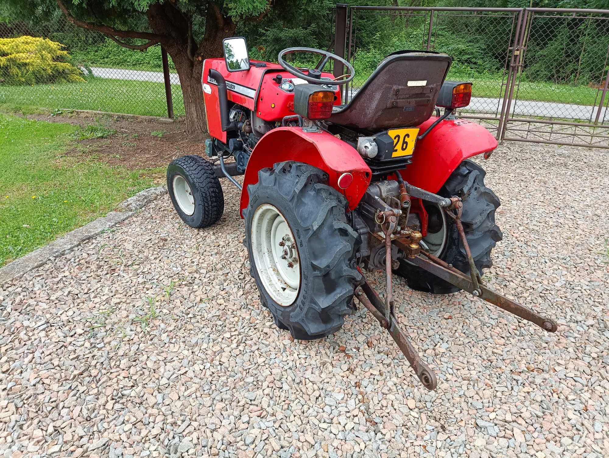 Traktorek ogrodniczy Massey Ferguson Kubota 35KM