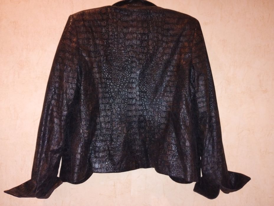 Просто піджак жіночий