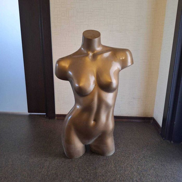 Терміново продам манекени