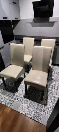Krzesła ecru beżowe do jadalni salonu
