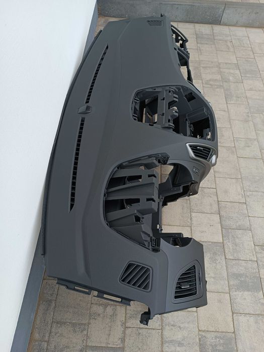 deska kokpit konsola HYUNDAI IX 35 regeneracja
