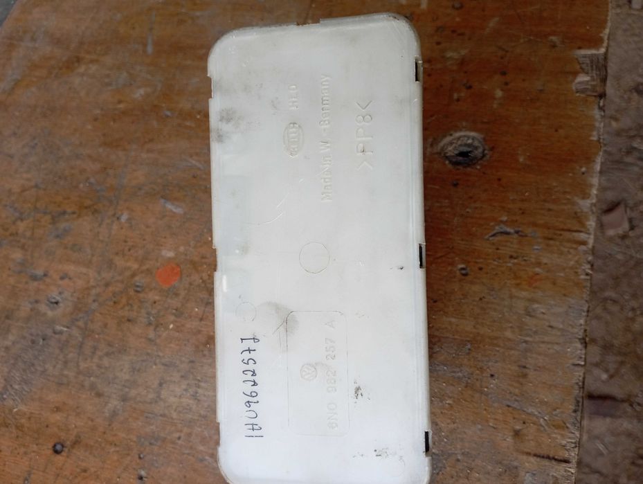 Motor / centralina do fecho central Volkswagen Polo de 1994 a 2002