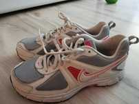 Buty Nike Dart 9 damskie