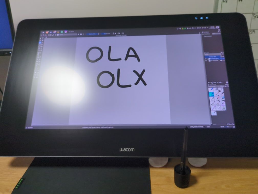 Wacom cintiq 27qhd
