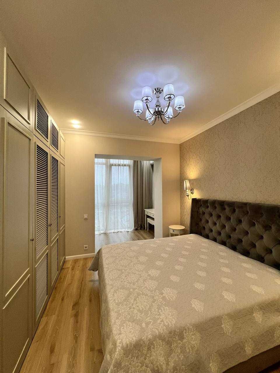 Продам в центре Днепра ул. Херсонская 9, жк Каскад 2.