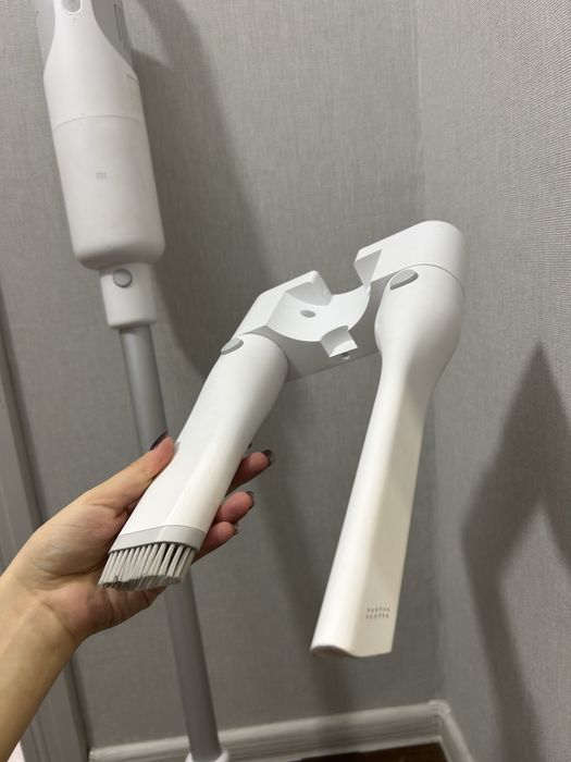 Акумуляторний пилосос Xiaomi. Турбощітка, 2 насадки, до 45 хв роботи