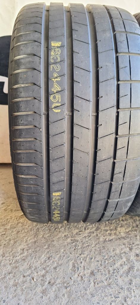 305/35R19 PIRELLI P ZERO 2шт шины летние Новые